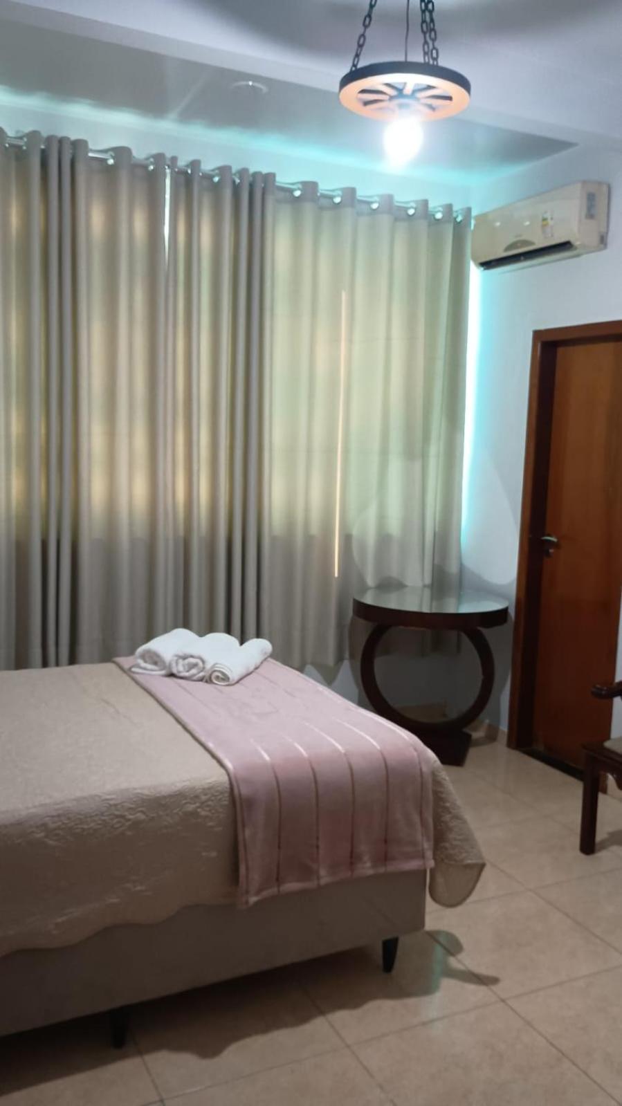Apartamento 102 Espacoso E Tranquilo Goiânia